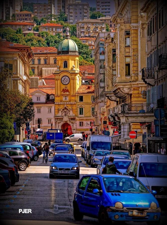 Villa Carolina Rijeka Bagian luar foto