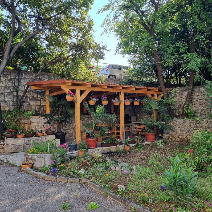 Villa Carolina Rijeka Bagian luar foto