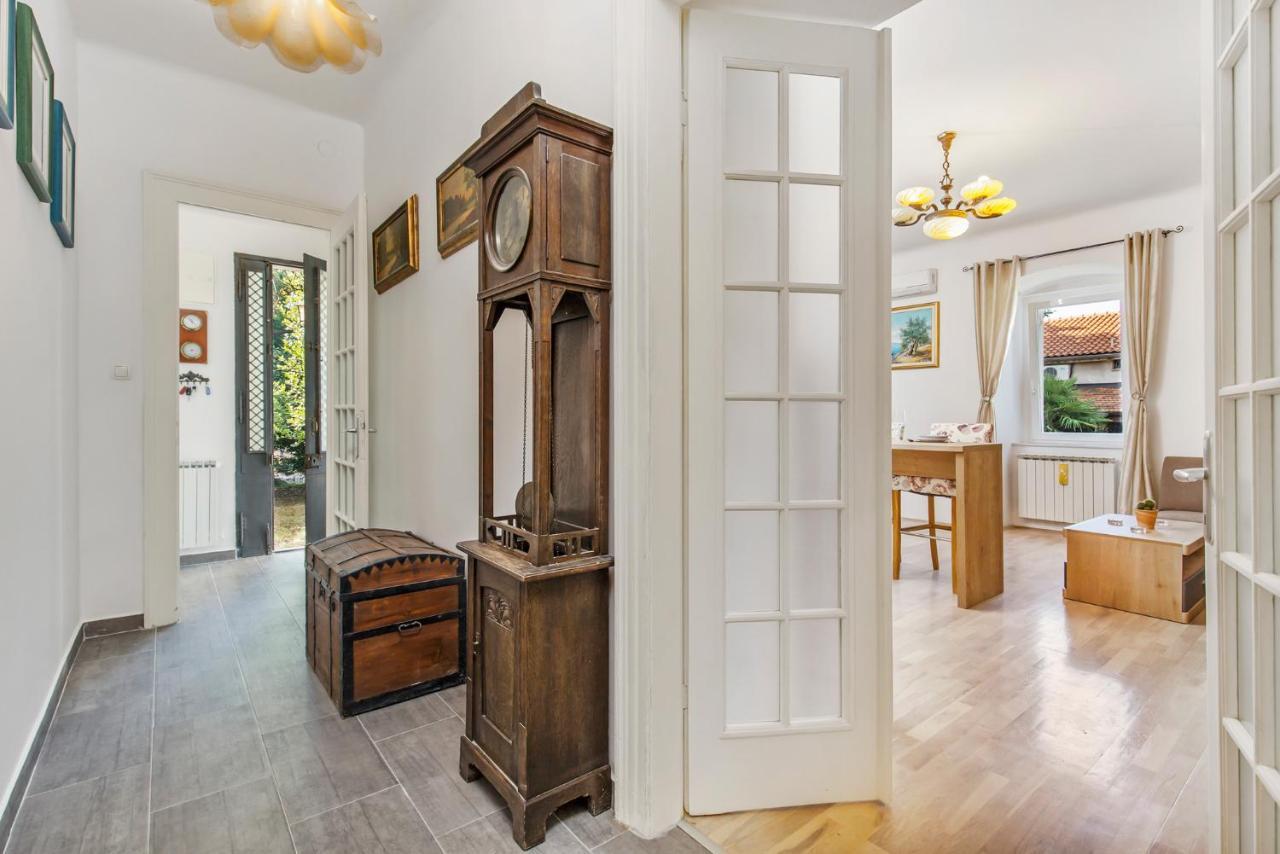 Villa Carolina Rijeka Bagian luar foto