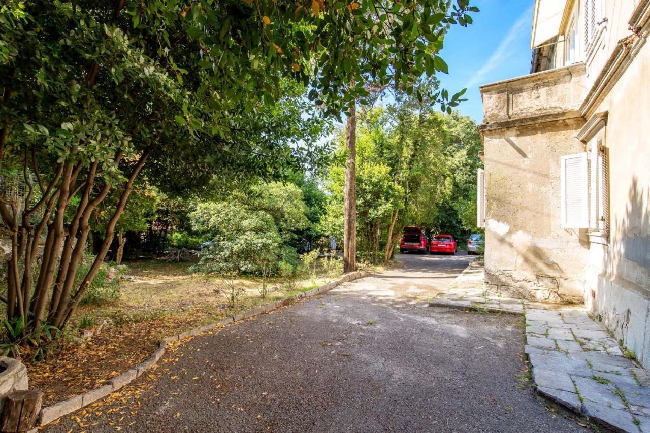 Villa Carolina Rijeka Bagian luar foto